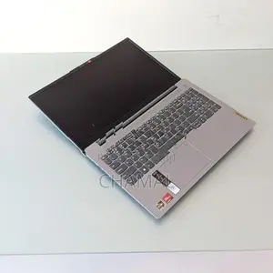 Lenovo ideapad Slim 3 Ryzen 7 -5825U 16GB RAM 512GB AMD Radeon Laptops