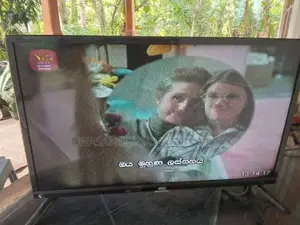 24 LED TV