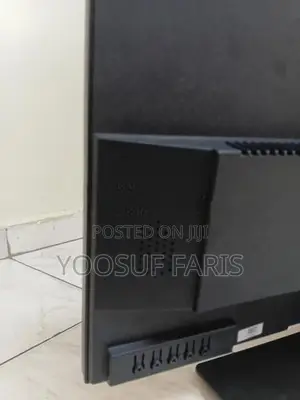 FRAMELESS 20 inch monitor