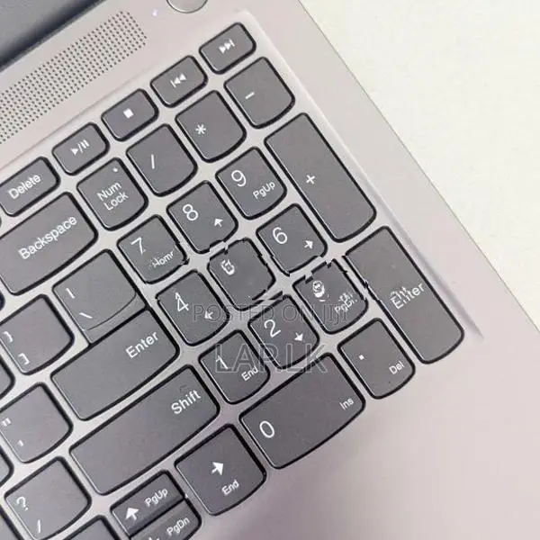 Lenovo ideapad Slim 3 Core i5 13420H 13th Gen 8GB / 512GB Laptop