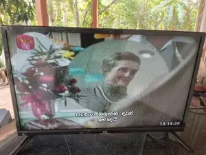24 LED TV