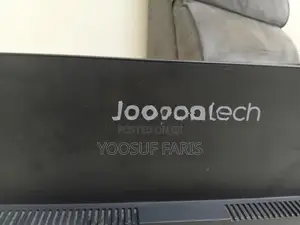 FRAMELESS 20 inch monitor