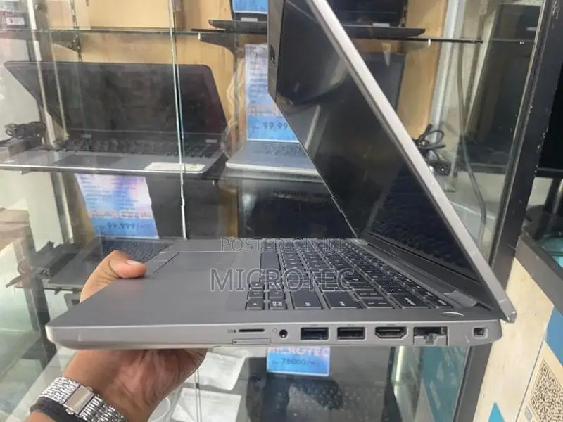 Dell Core i5 10th Gen