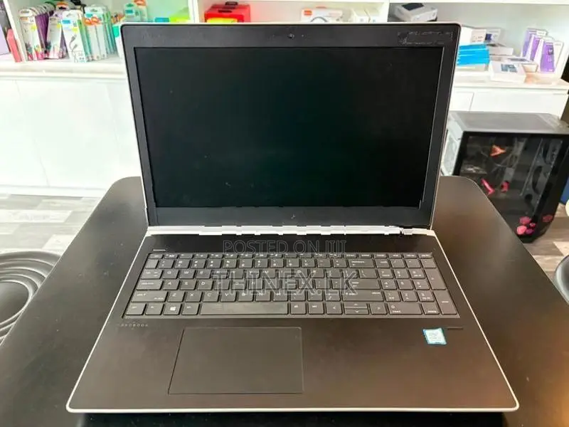 HP Probook 450G5 i7 8th Gen / 8GB 256 15.6 Laptop