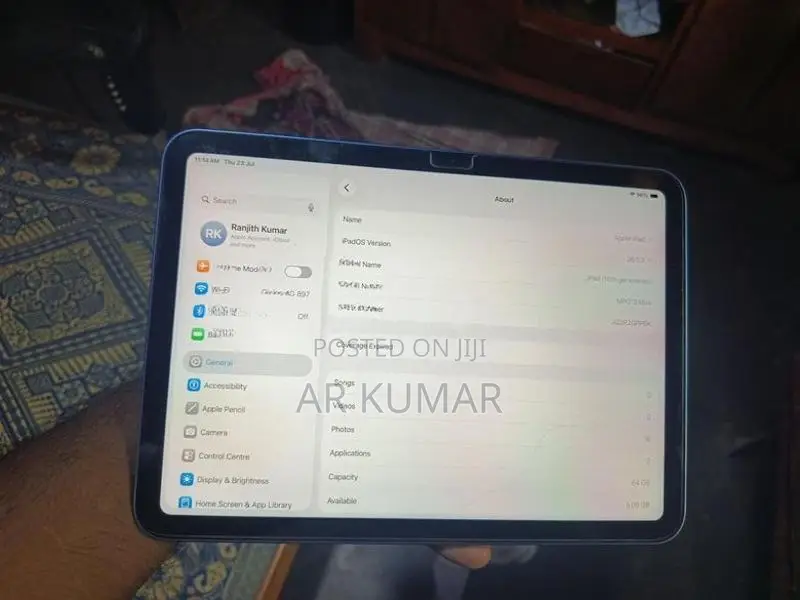 Apple iPad 10th Gen (Used)