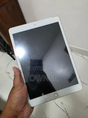Apple iPad 7th Generation Wifi + Cellular