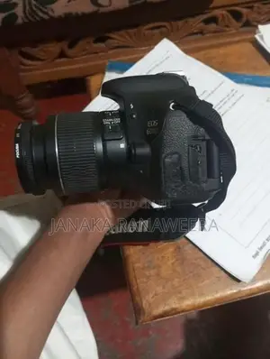 Canon Eos 600 D