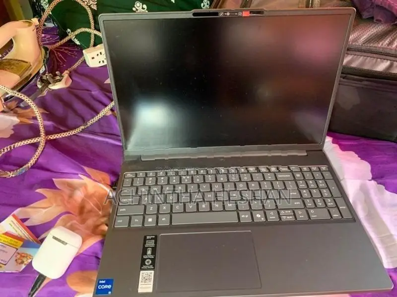 Lenovo Laptop
