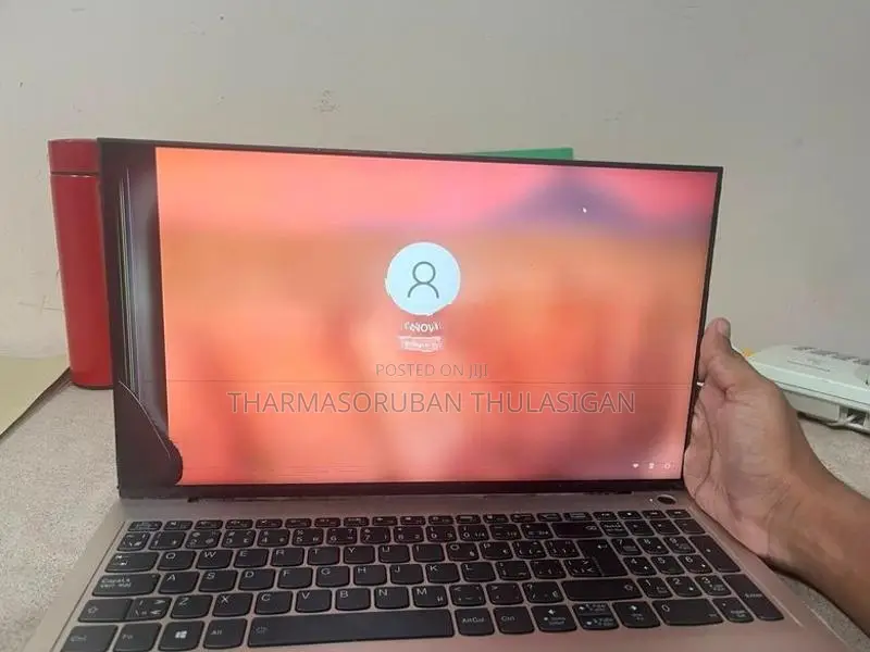 Lenova IdeaPad3 Display 15.6 inches