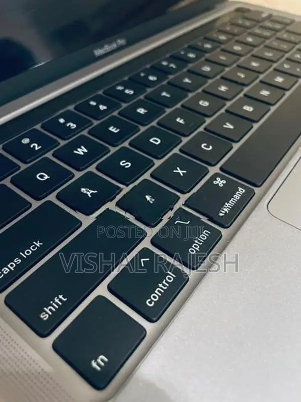 Apple MacBook Pro 13-inch (2020)