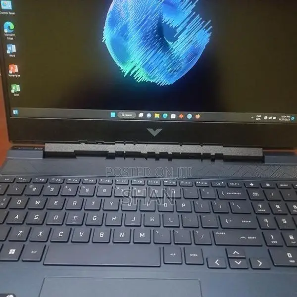 Hp victus 13420H