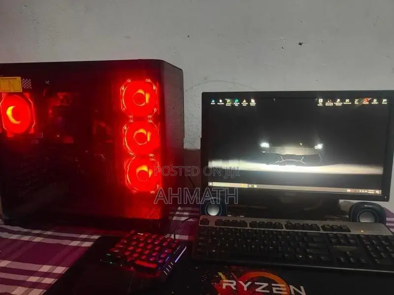 i5 7th gen 8GB RAM 120SSD