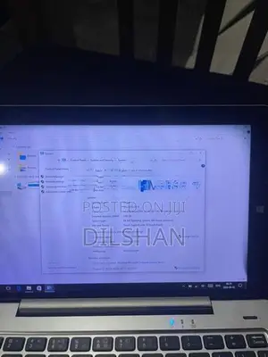 Singer Duo Mini Laptop