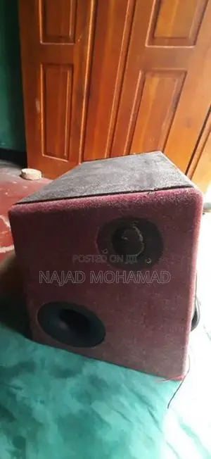Geelong subwoofer 12