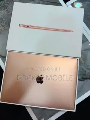 Apple MacBook Air (M1) 8/256GB