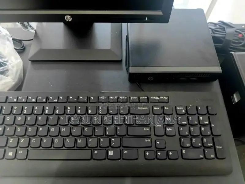HP Mini Desk Pro