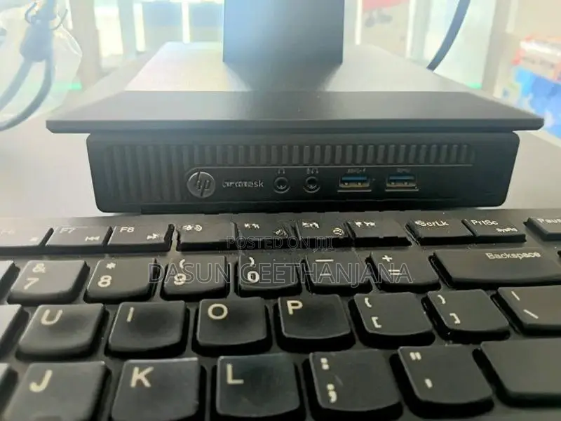 HP Mini Desk Pro