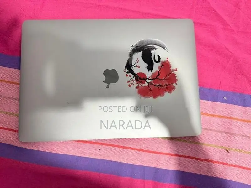 MACBOOK PRO 2019 (16”)