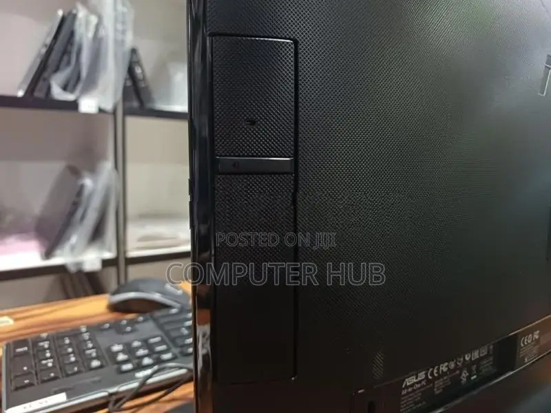ASUS All in One PC Core i3 4130T 500GB HDD 8GB RAM 2.9 GHz