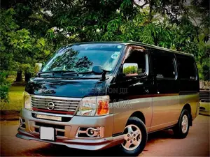Nissan E25 2007 Van (Used)
