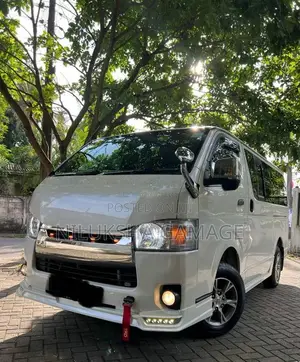 Toyota KDH205 2007 Van (Used)