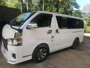 Toyota KDH 2006 Van (Used)