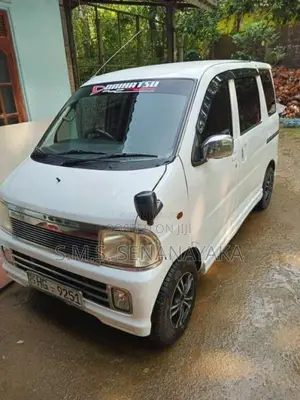 Daihatsu S200 1999 Van (Used)