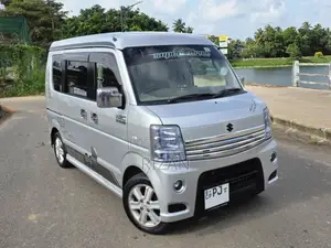 Suzuki Every Wagon 2018 Van (Used)