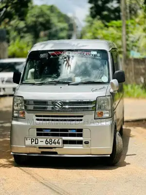 Suzuki 64 2007 Van (Used)