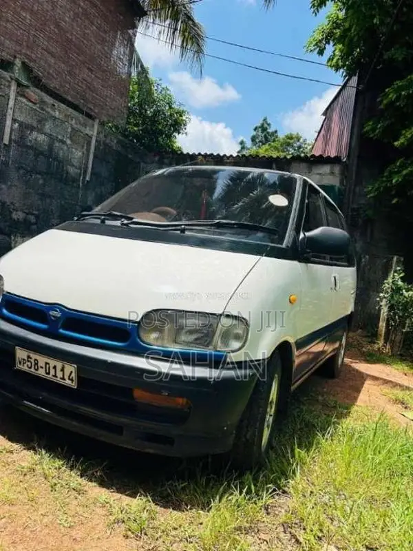 Nissan Serena 1992 Van (Used)