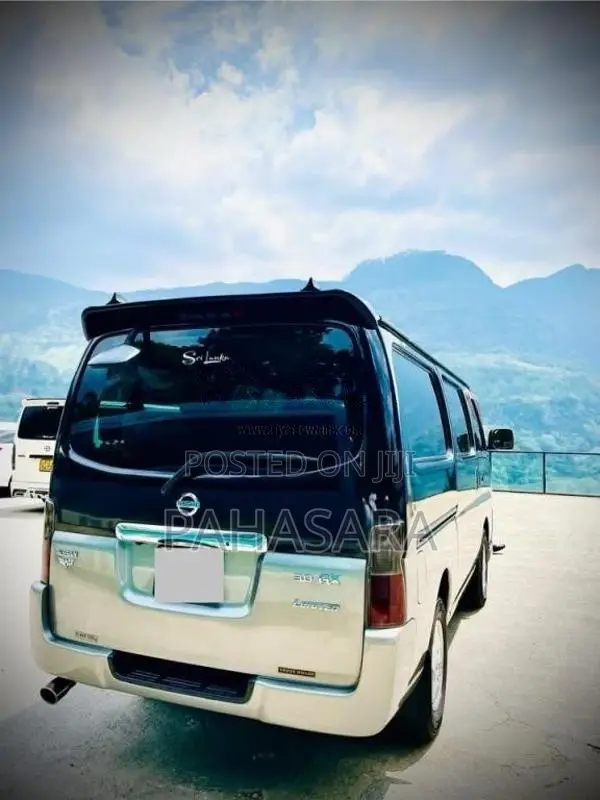 Nissan E25 2007 Van (Used)