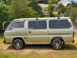 Nissan Caravan 1994 Van (Used)
