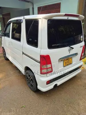 Daihatsu S200 1999 Van (Used)