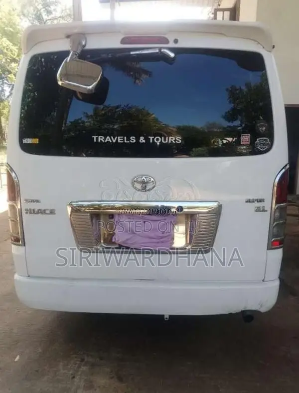 Toyota KDH 2006 Van (Used)