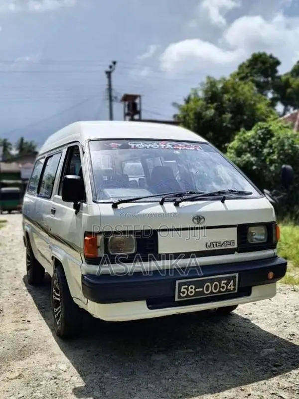 Toyota LiteAce 1990 Van (Used)