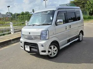Suzuki Every Wagon 2018 Van (Used)