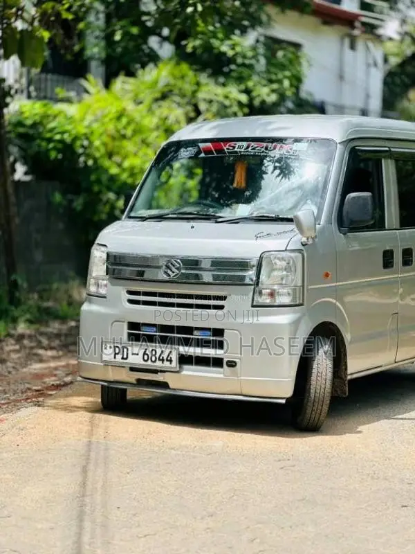 Suzuki 64 2007 Van (Used)