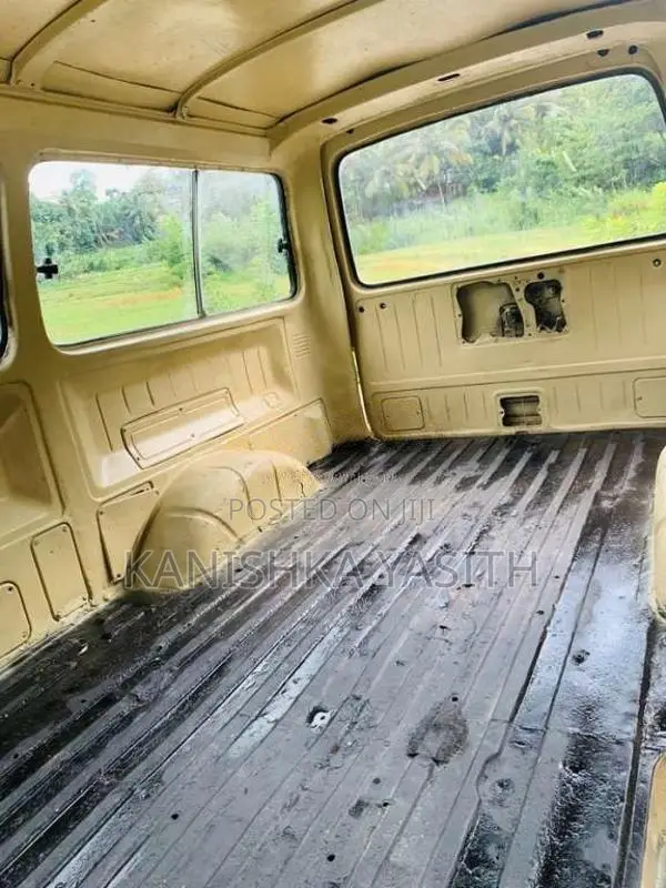 Toyota LH20 1982 Van (Used)