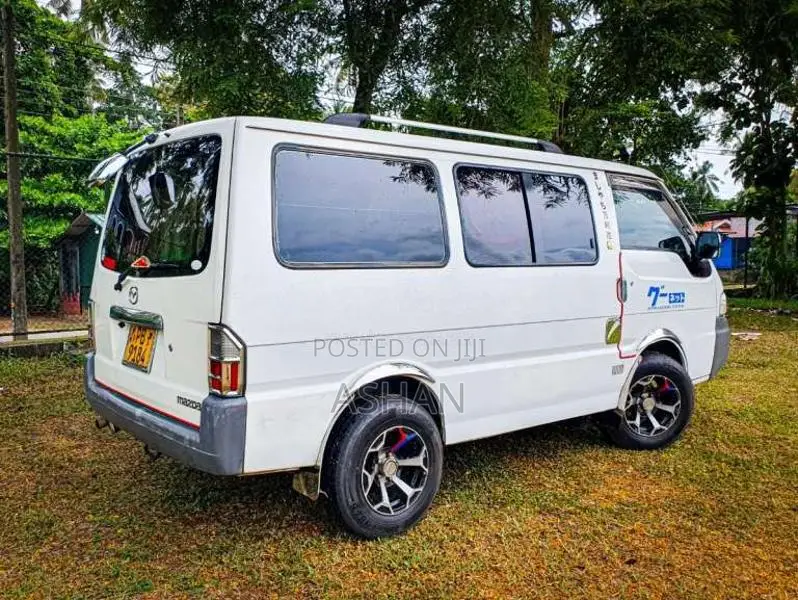 Nissan Vanette Lion Face Bongo 2010 Van (Used)