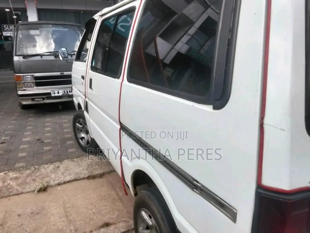 Nissan Vanette 1991 Van (Used)