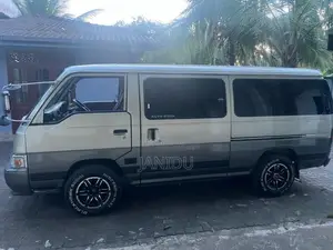 Nissan Caravan 1999 Van (Used)