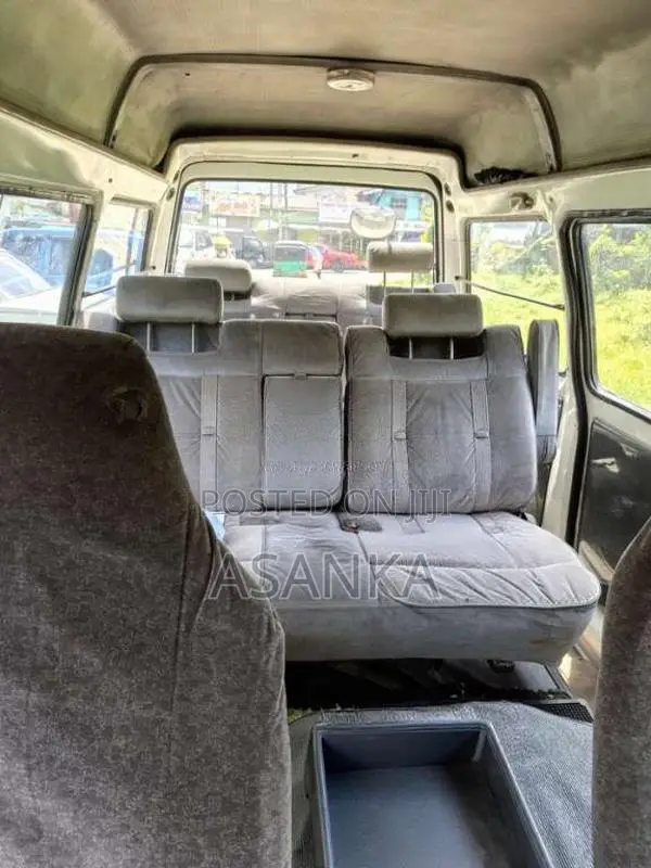 Toyota LiteAce 1990 Van (Used)