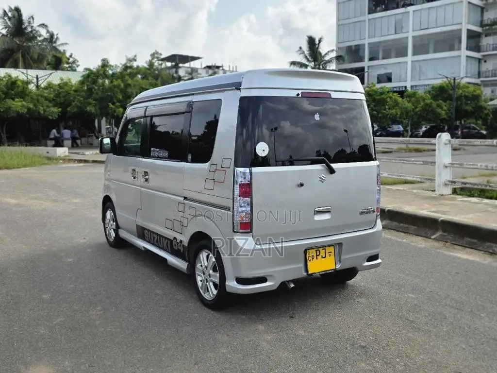 Suzuki Every Wagon 2018 Van (Used)