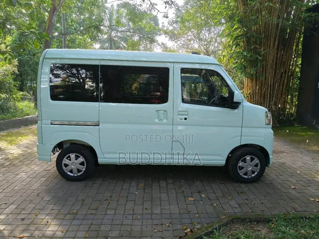 Daihatsu HIJET Cruze 2024 Van Unregistered (Recondition)