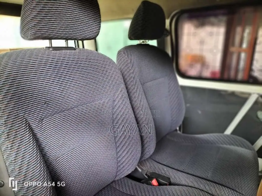 Suzuki Every 2002 Van (Used)