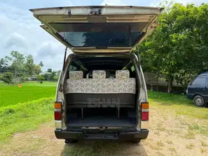 Nissan Caravan 1994 Van (Used)
