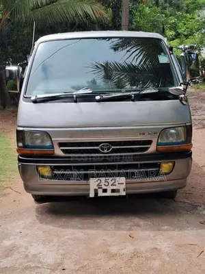 Toyota HIACE 1995 Van (Used)
