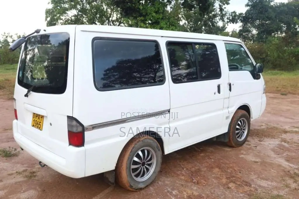 Nissan Vanette 2005 Van (Used)