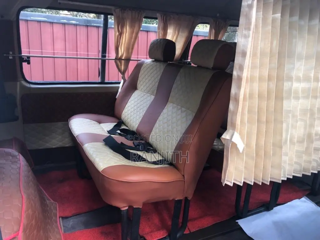 Nissan Caravan 1993 Van (Used)