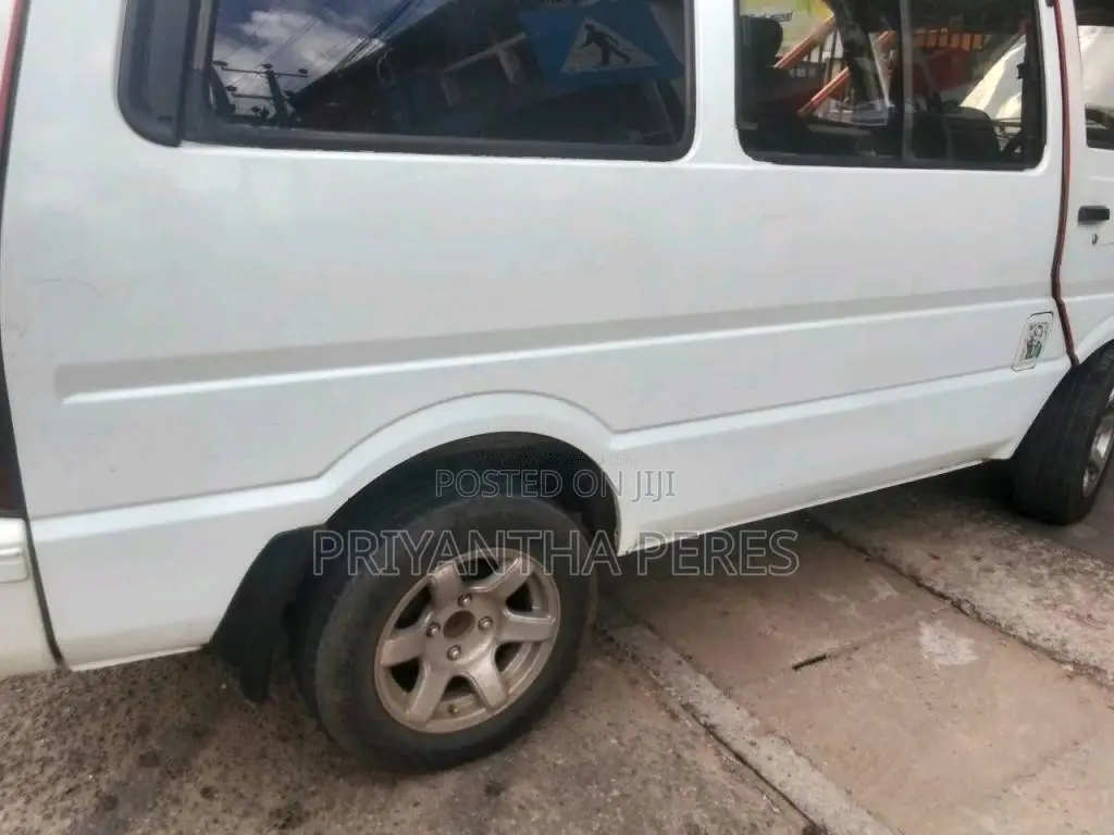 Nissan Vanette 1991 Van (Used)